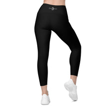 Load image into Gallery viewer, Crossover leggings with pockets (Black)