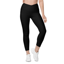 Load image into Gallery viewer, Crossover leggings with pockets (Black)