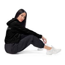 Load image into Gallery viewer, Women’s Cropped Windbreaker (Black)