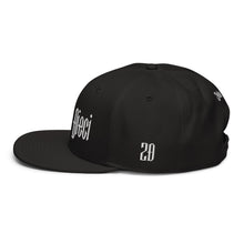 Load image into Gallery viewer, Snapback Hat (Black)